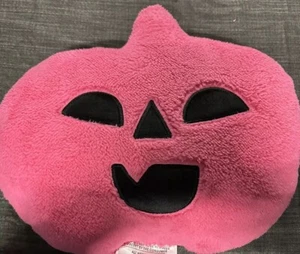 HEISS ROSA kürbisförmiges Lammfell Halloween Kissen Ziel Hyde & EEK 16” x 14,5” - Bild 1 von 4