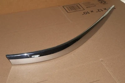 01- 04JAGUAR X-TYPE OEM LADO DERECHO PARACHOQUES DELANTERO MOLDURA Foto 1 de 4