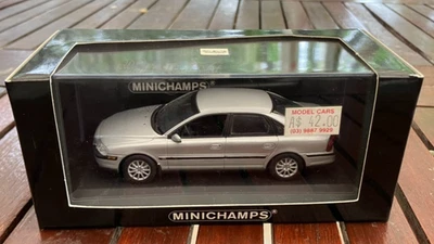 1/43 Minichamps Volvo S80 Sedan 1999 Silver Metallic Model Car 430 171900 - Image 1 of 2