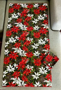 Weihnachten Tischdecke Tannenzapfen Weihnachtsstern Cottagecore 52" Quadrat 6 Servietten Vintage Neu - Bild 1 von 5