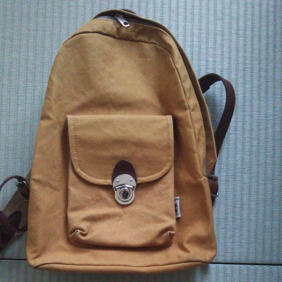 Mochila de Lona Hinomoto Cuero Camel Unisex USADA Foto 1 de 4