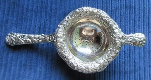 Repousse Kirk & Son Co Tea Strainer 6 3/4" - Picture 1 of 7