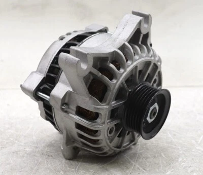 Motorcraft Reman Alternator 135 Amp GLV-9083-RM Lincoln Town Car 2004-2006 - Image 1 of 4