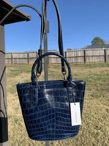 NEU MIT ETIKETT BRAHMIN KLEINE BOWIE GEPRÄGTE LEDERTASCHE CROSSBODY BLUEBONNET SCHLEIER - Bild 1 von 8