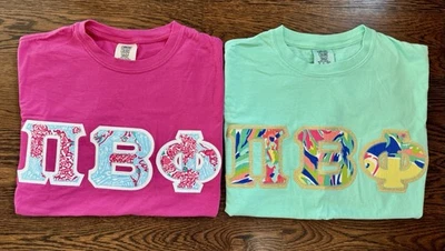 Nuevas Camisetas Personalizadas Bordadas Pi Beta Phi Sorority Colores Confort - Pequeñas Foto 1 de 4