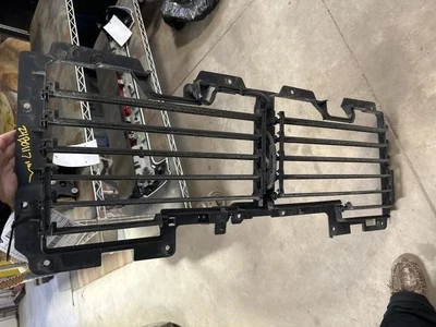 GMC YUKON 2017 Air Shutter 1825964 - Image 1 of 4