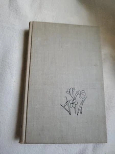 The Little Bulbs: A Tale of Two Gardens by E. Lawrence Criterion Books (HC, 1957 - Picture 1 of 14
