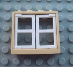 LEGO Tan Finestra 1x4x3 con Pannelli Bianchi - Foto 1 di 1