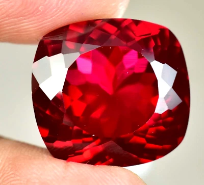 31.35 Ct Natural Mozambique Blood Red Ruby Certified Stunning Cut Loose Gemstone - Image 1 of 4