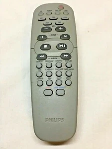 Mando a distancia para sistema de CD Philips - RC19532015/01 probado - funciona perfectamente - Imagen 1 de 5