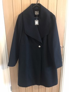 oasis lily coat