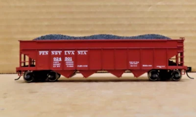 BOWSER 42068 H22a 4 BAY HOPPER PENNSYLVANIA #924501 HO SCALE - Image 1 of 3