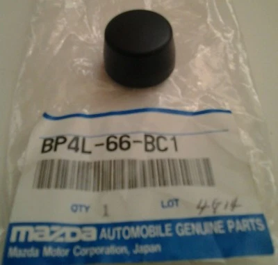 NEW Mazda 3 OEM 2004 2005 2006 2007 2008 2009 Radio Knob BP4L-66-BC1 - Image 1 of 2