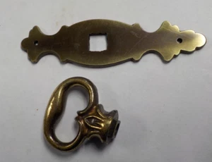 Vintage Tear Drop Cabinet / Drawer Pull New Old Stock - Picture 1 of 4