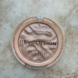 Revolution Beauty Powder Highlighter Reloaded Just My Type - Picture 1 of 2