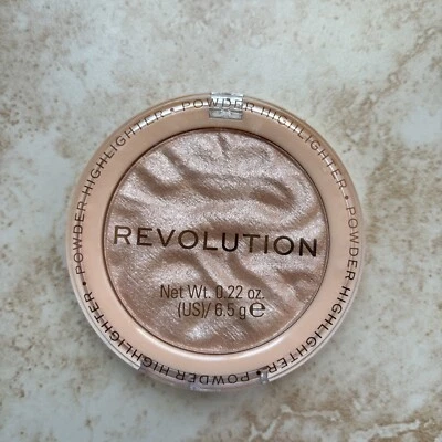 Revolution Beauty Powder Highlighter Reloaded Just My Type - Image 1 of 2