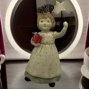 Retro Hallmark Ceramic Angel Christmas Ornament With Metal Wings, Halo & Wand  - Bild 1 von 10