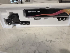 FIRST GEAR 1999 MACK THERMO KING SEMI 1:54 VERY NICE CONDITION - Picture 1 of 10