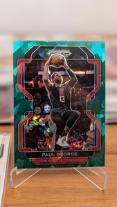 2021-22 Panini NBA Prizm Paul George #220 Green Cracked Ice Fanatics