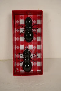 Unusual Boston Warehouse Picnic Ants  Salt & Pepper Shakers - Picture 1 of 5