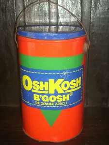 VINTAGE & VERY RARE ARGENTINA OSH KOSH TIN BOX B'GOSH THE GENUINE ARTICLE - Foto 1 di 6