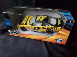 2001 Hot Wheels MATT KENSETH #17 Dewalt Tools Ford Mustang NASCAR 1:24 - Picture 1 of 1