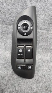 2006-2008 Hyundai Tiburon Driver's Master Power Window Switch Assembly W/Plugs - Picture 1 of 9