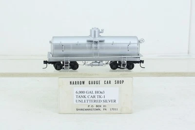 HOn3 Narrow Gauge Car Shop 6K Gallon Tank Car Silver Unlettered CV Trucks - Image 1 of 4