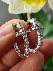 Uterque pendientes cruces aros Ohrringe hoops earrings stunning piece Blogger - Imagen 1 de 6