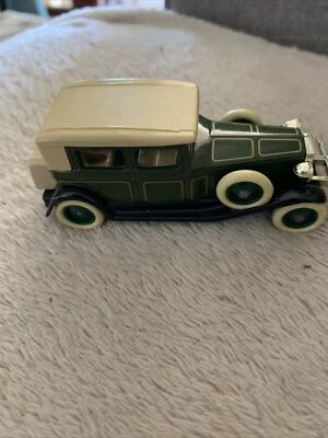 Days Gone Lledo 18-19-22-24-25-38, Green Panel SR, Die-Cast Model Car Unboxed - Image 1 of 4