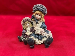 The Dollhouse Collection Serie Vittoriana # 3502 Victoria con Samantha - Foto 1 di 3