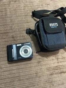 Samsung D760 Digital Camera 7.2MP Black AS IS - Bild 1 von 4