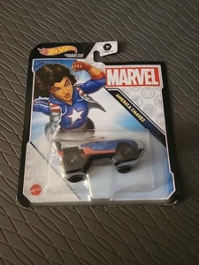 2022 CHARACTER CARS - MARVEL - America Chavez - HOT WHEELS 1:64 - Picture 1 of 3