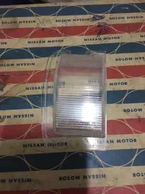 DATSUN 1600 510 BLUEBIRD Taillight Reveres clear lens RH genuine NOS JAPAN Foto 1 de 4