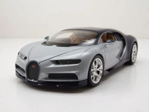 Bugatti Chiron 2017 modelo de coche 1:24 Welly plata azul - Imagen 1 de 9