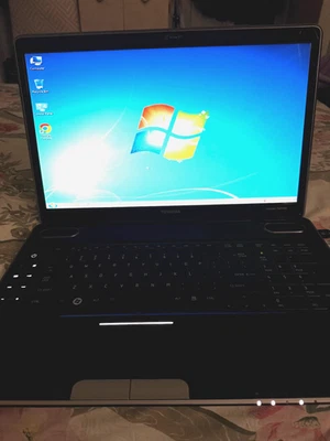 Ноутбук Toshiba Satellite P500 18,4 дюйма. Работает идеально. Плазы прочитайте описание! - Изображение 1 из 4