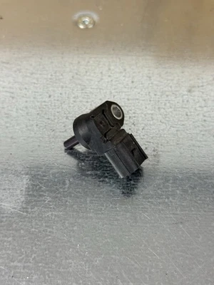 Ducati Panigale 899 959 1199 1299 Sensore Sensore D'Aria Sensore Di Pressione - Immagine 1 di 3