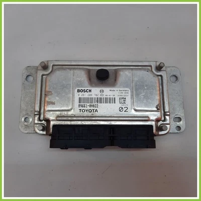 Centralina BOSCH 0261208702 TOYOTA AYGO 1a Serie 1.0 12V 50kw 89661-OHO22 - Immagine 1 di 3