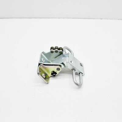 New Volkswagen EOS Lower Right Front Door Hinge 1Q0831412A - Image 1 of 4