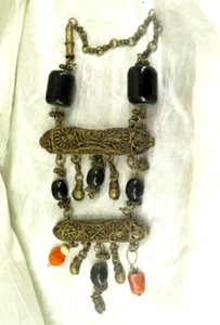 Collar antiguo y raro vintage beduino egipcio decorado metal plata placa - Imagen 1 de 7