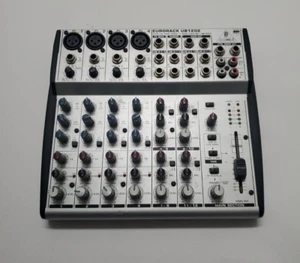 Behringer Eurorack UB1202 diseño de ruido ultra bajo 12 entradas 2 buses micrófono/mezclador de línea - Imagen 1 de 10