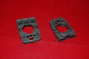 5PC Fit ZB5 AZ009 Body/fixing collar for use with XB5 Series contact or light - Picture 1 of 1