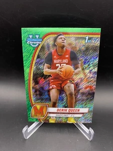 2024-25 Bowman University Chrome - Derik Queen #19 rifrattore verde brillante (RC) - Foto 1 di 2