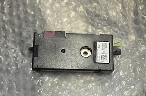 BMW Serie 3 F31 F31 LCI AMPLIFICADOR ANTENA AMPLIFICADOR AM/FM - Imagen 1 de 2
