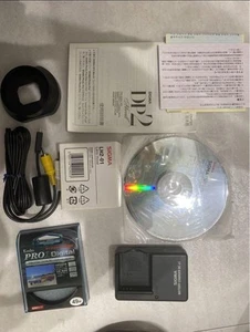 SIGMA DP2 Merrill Digital Camera Black 30mm F2.8 APS-C 46MP Used - Picture 1 of 7