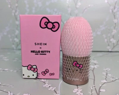 Новый Hello Kitty X Shein Кабуки щетка - Изображение 1 из 4
