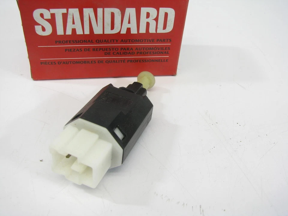 Interruptor de lámpara de luz de freno estándar SLS198 para Ford Probe 1993-1997 Foto 1 de 4