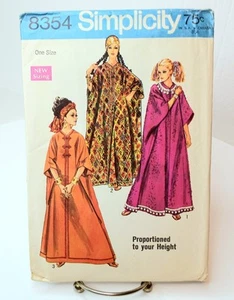 VINTAGE 1969 Simplicity 8354 Boho 70s Hippie CAFTAN ROBE Pattern Misses One Size - Picture 1 of 3
