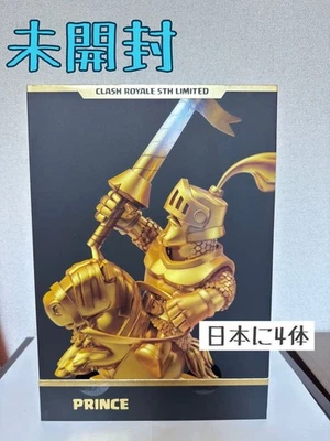 Estátua do príncipe dourado Clash Royale - Imagem 1 de 3