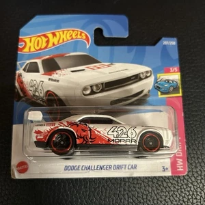 Dodge Challenger Drift Car Short Card Hot Wheels - Picture 1 of 3